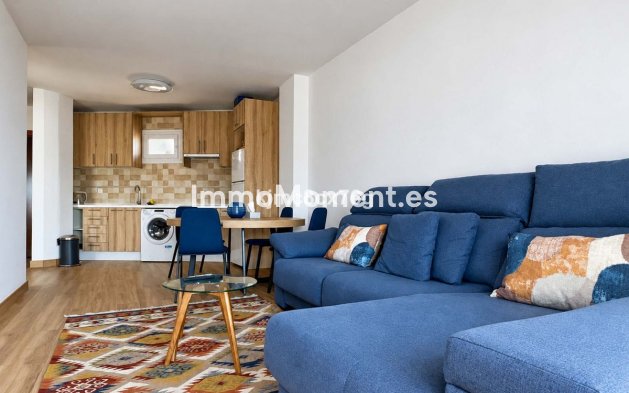 Resale - Apartment - Torremolinos