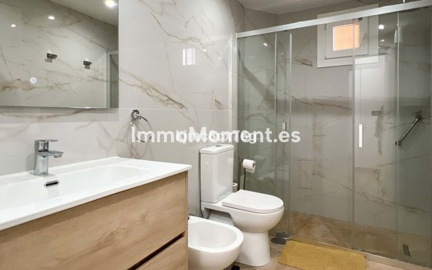 Resale - Apartment - Torremolinos