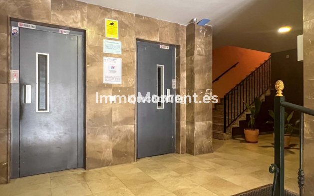 Resale - Apartment - Torremolinos