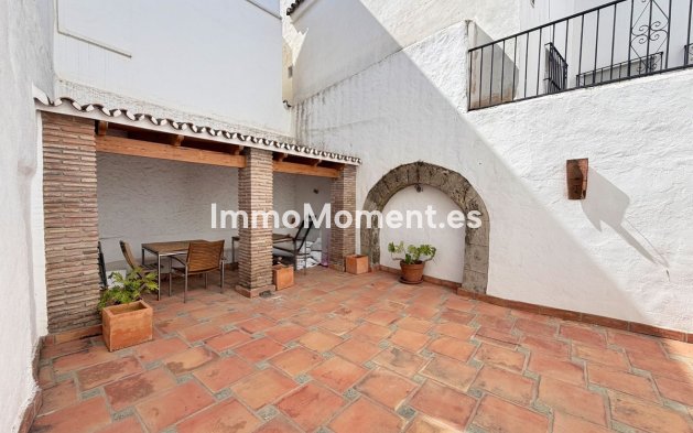 Resale - Townhouse - Marbella - Marbella Centro