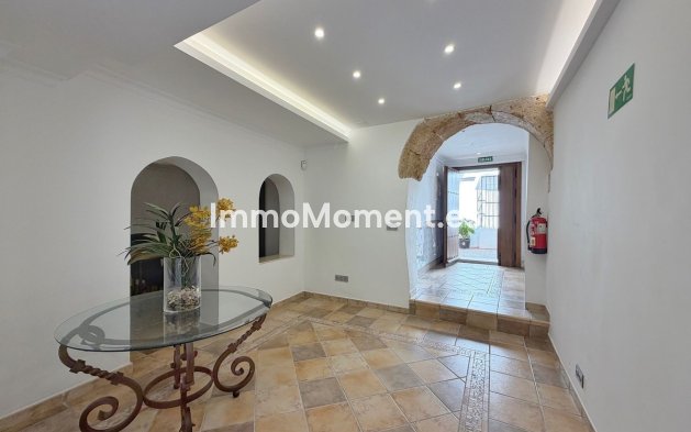 Resale - Townhouse - Marbella - Marbella Centro