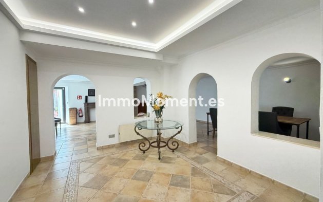 Resale - Townhouse - Marbella - Marbella Centro
