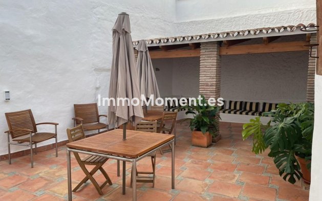 Resale - Townhouse - Marbella - Marbella Centro