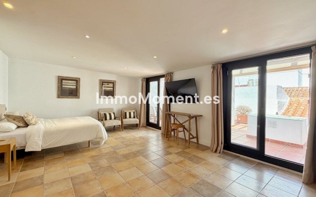 Resale - Townhouse - Marbella - Marbella Centro