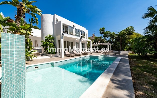 Bestaande woning - Vrijstaande villa - Marbella - Nueva Andalucía