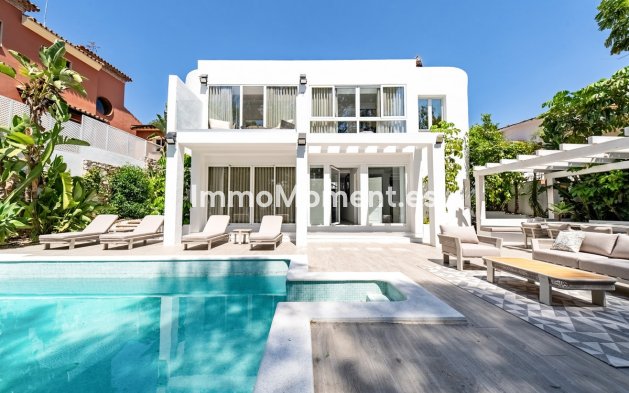 Bestaande woning - Vrijstaande villa - Marbella - Nueva Andalucía