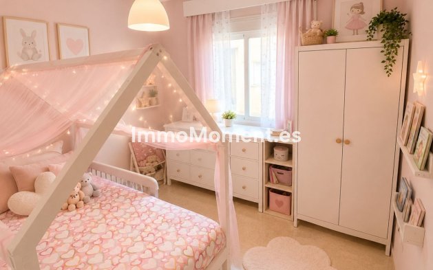 Revente - Appartement - Estepona  - Estepona Centro