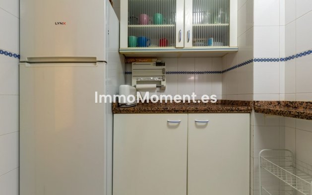 Resale - Apartment - Fuengirola - Fuengirola Centro