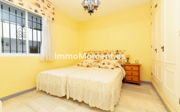 Resale - Apartment - Fuengirola - Fuengirola Centro