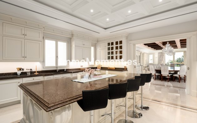 Reventa - Villa independiente - Marbella - Sierra Blanca