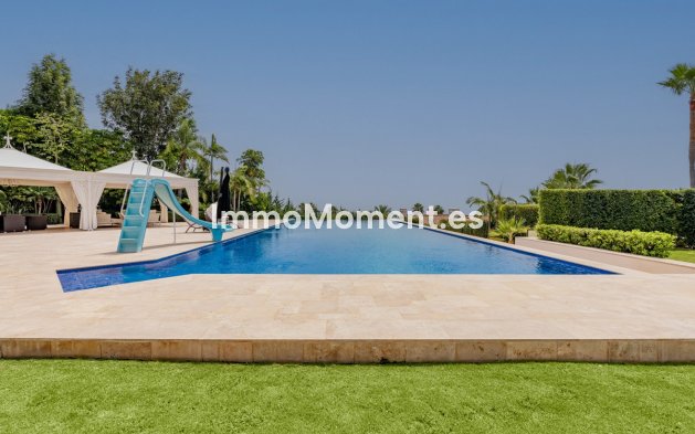 Reventa - Villa independiente - Marbella - Sierra Blanca