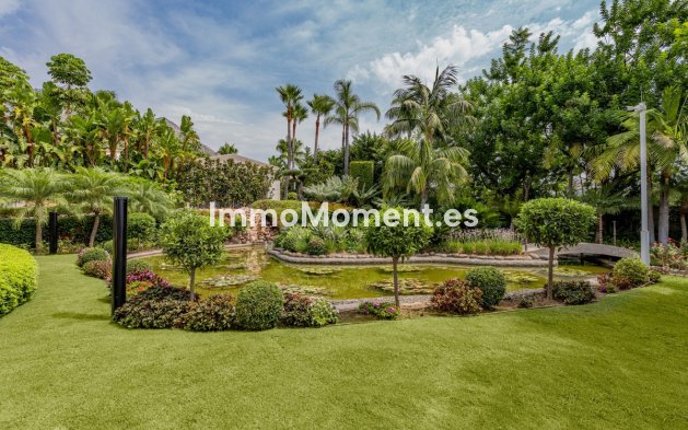 Reventa - Villa independiente - Marbella - Sierra Blanca