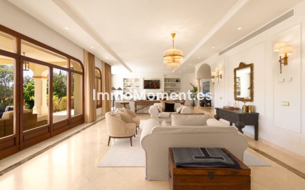 Reventa - Villa independiente - Marbella - Sierra Blanca