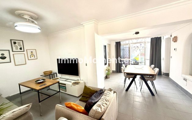 Wiederverkauf - Freistehende Villa - Fuengirola - Fuengirola Centro