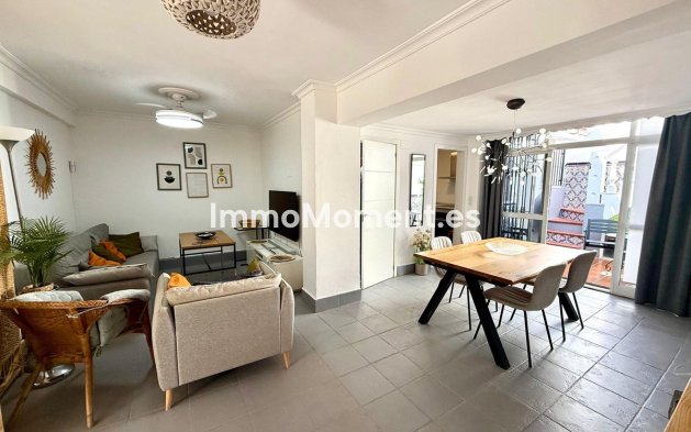 Wiederverkauf - Freistehende Villa - Fuengirola - Fuengirola Centro