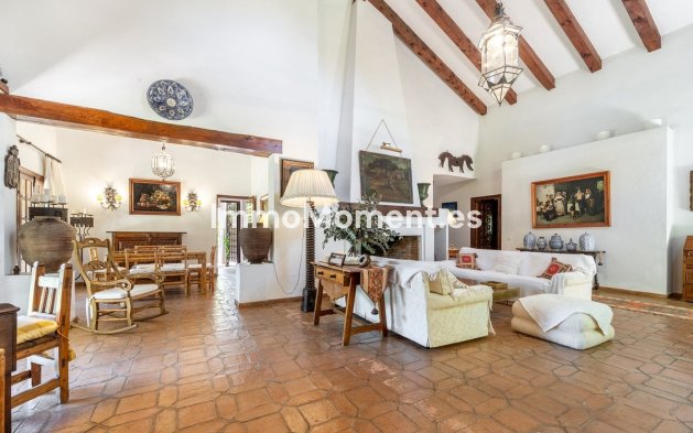 Resale - Detached villa - Marbella - Marbella Centro