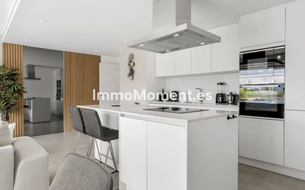 Revente - Appartement - Estepona  - Selwo