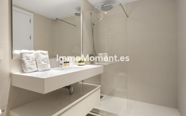 Revente - Appartement - Estepona  - Estepona Centro