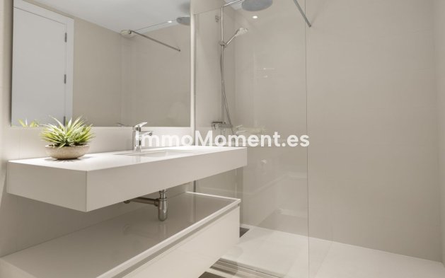 Revente - Appartement - Estepona  - Estepona Centro