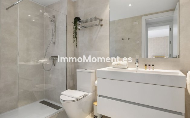 Revente - Appartement - Estepona  - Estepona Centro