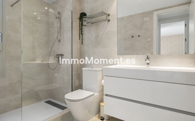 Revente - Appartement - Estepona  - Estepona Centro