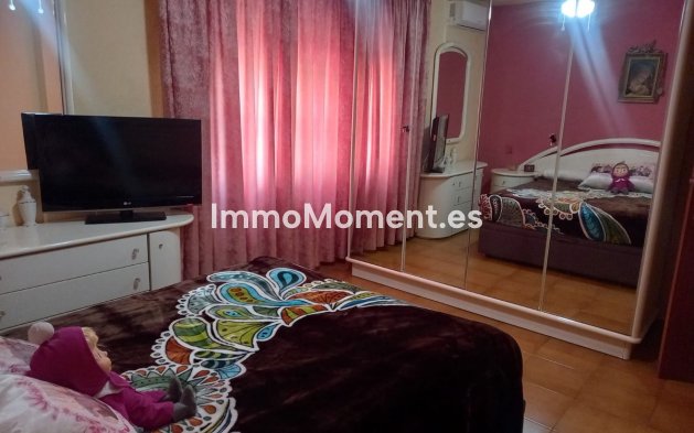 Revente - Maison mitoyenne - Estepona  - Estepona Centro