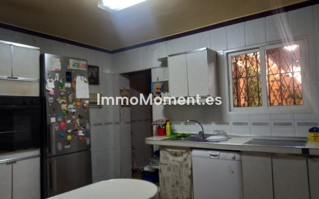 Revente - Maison mitoyenne - Estepona  - Estepona Centro
