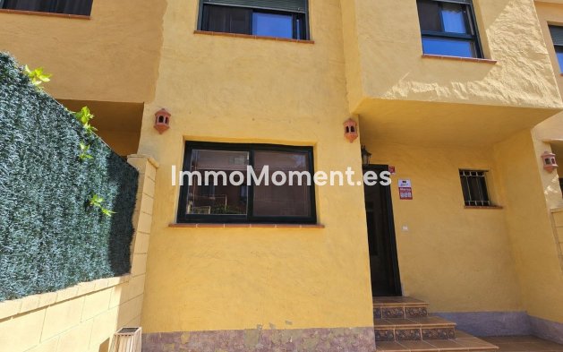 Revente - Maison mitoyenne - Estepona  - Cancelada