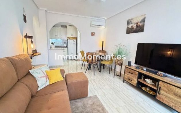 Resale - Apartment - Orihuela Costa - Villamartín
