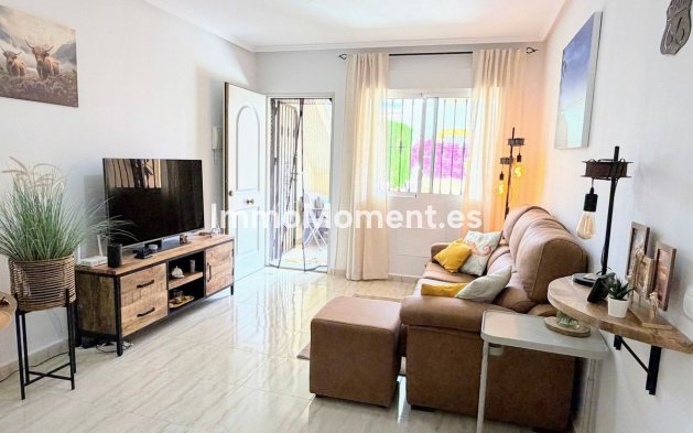 Resale - Apartment - Orihuela Costa - Villamartín