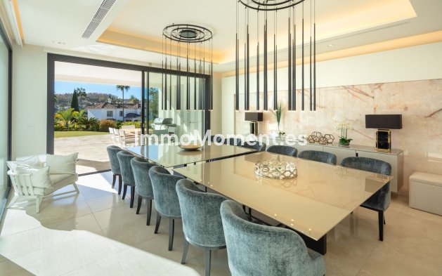 Wiederverkauf - Freistehende Villa - Marbella - Nueva Andalucía