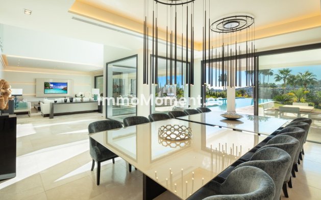 Wiederverkauf - Freistehende Villa - Marbella - Nueva Andalucía
