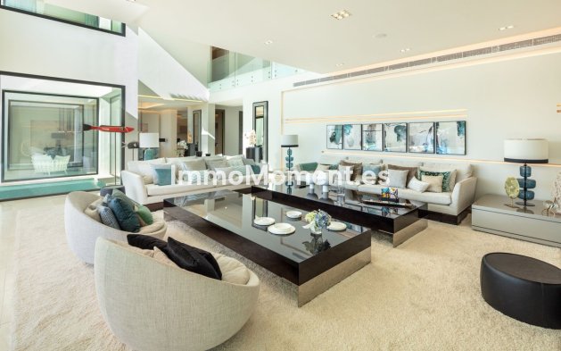 Wiederverkauf - Freistehende Villa - Marbella - Nueva Andalucía
