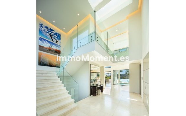 Wiederverkauf - Freistehende Villa - Marbella - Nueva Andalucía
