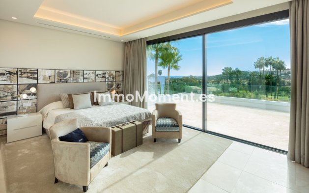 Wiederverkauf - Freistehende Villa - Marbella - Nueva Andalucía