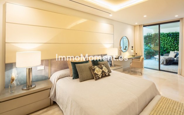 Wiederverkauf - Freistehende Villa - Marbella - Nueva Andalucía