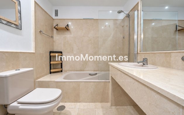 Revente - Appartement - Estepona  - Estepona Centro