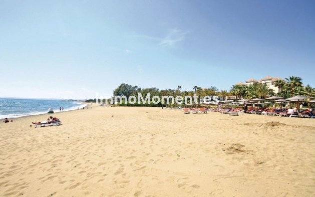 Revente - Appartement - Estepona  - Estepona Centro