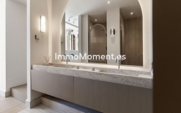 Bestaande woning - Vrijstaande villa - Marbella - Nueva Andalucía