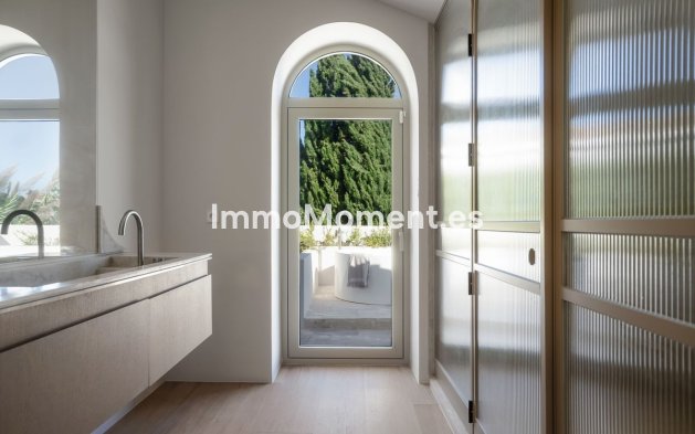 Bestaande woning - Vrijstaande villa - Marbella - Nueva Andalucía