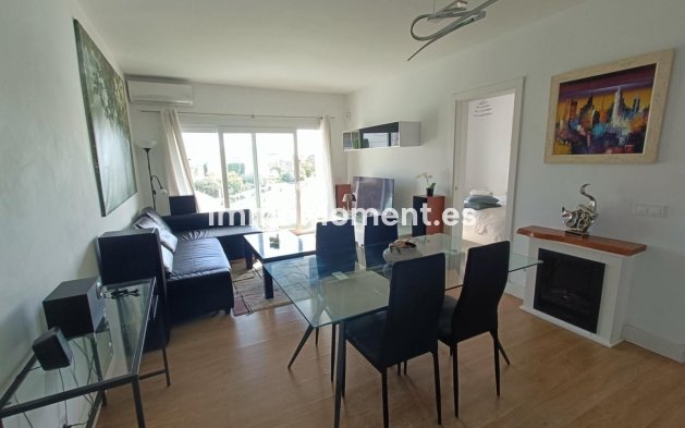 Wiederverkauf - Wohnung - Estepona  - Estepona Centro