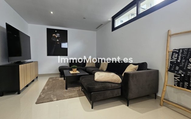 Resale - Detached villa - Orihuela Costa - Villamartín