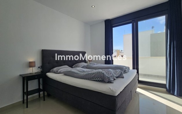 Resale - Detached villa - Orihuela Costa - Villamartín