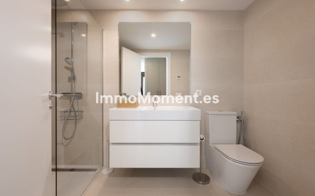 Revente - Appartement - Estepona  - Estepona Centro