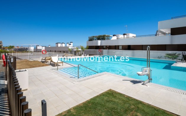 Revente - Appartement - Estepona  - Estepona Centro