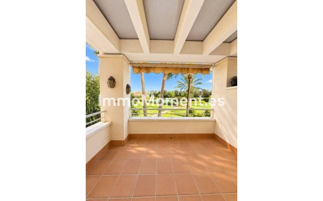 Reventa - Apartamento - Estepona  - Estepona Centro