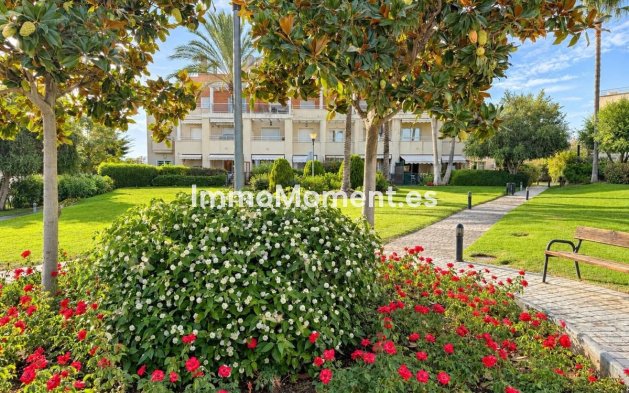Reventa - Apartamento - Estepona  - Estepona Centro