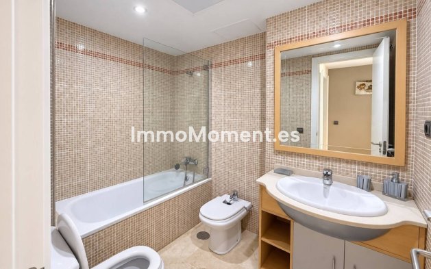 Reventa - Apartamento - Estepona  - Estepona Centro