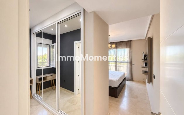 Reventa - Apartamento - Estepona  - Estepona Centro