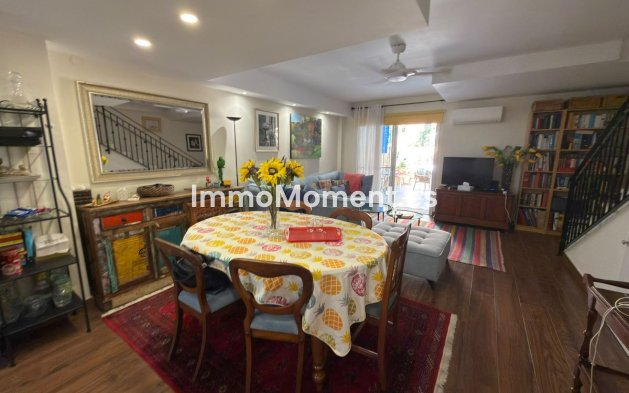 Revente - Maison mitoyenne - Marbella - Marbella Centro
